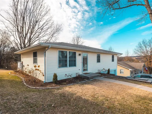 220 E 14th St, Hermann, MO 65041