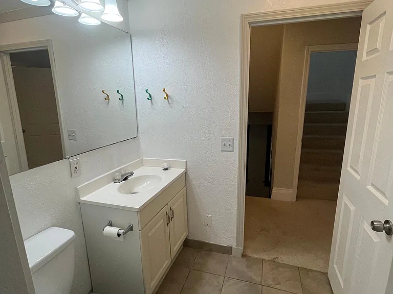 4100 Campbell St — Photo 25