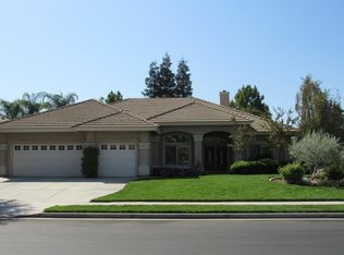 10607 Chesterfield Ct, Bakersfield, CA 93311