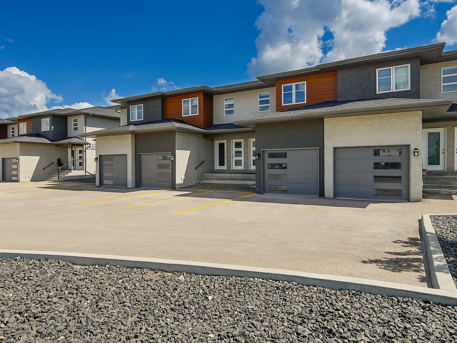51 Edgemont Place — Photo 2