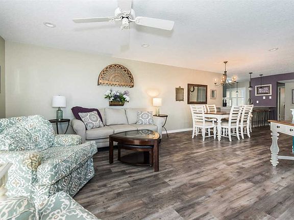 5th image of 313 Premiere Vista Way