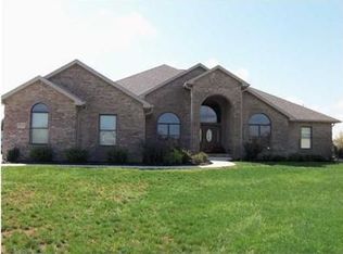 6455 Parliament Ct, Pendleton, IN 46064