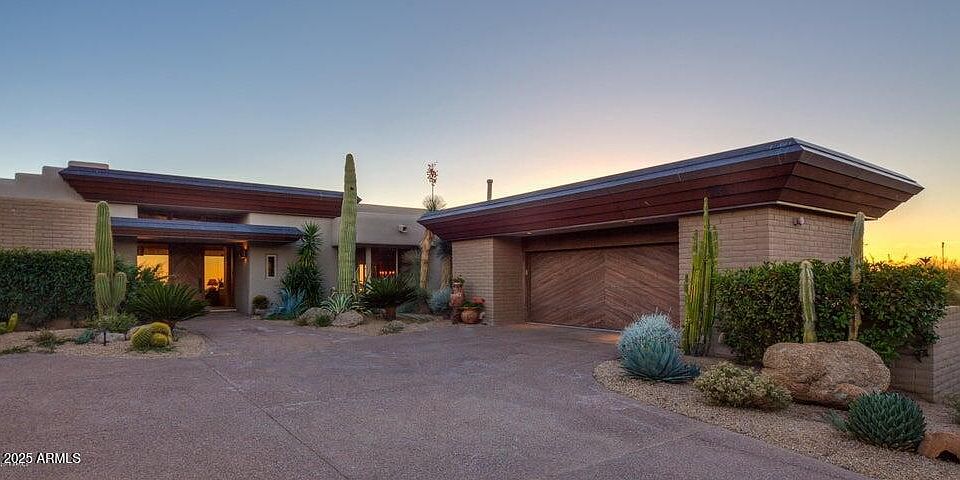 1st image of 10815 E GRAYTHORN Drive