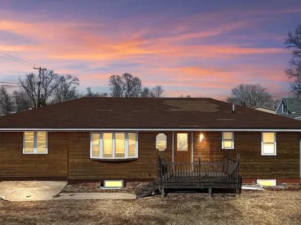 203 Marshall Ave, Clemons, IA 50051