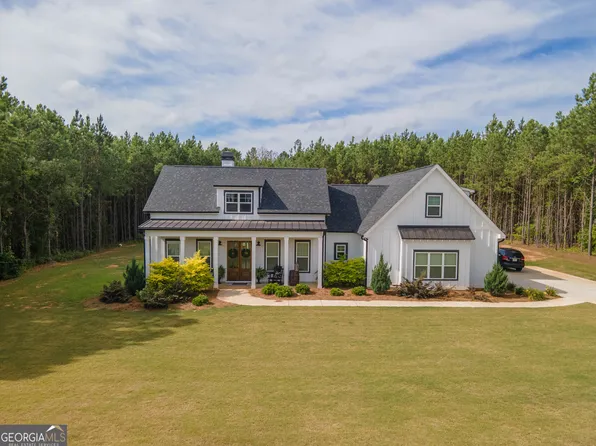 348 Traveler Ln, Williamson, GA 30292