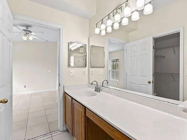 2218 SE Seamist St — Photo 11