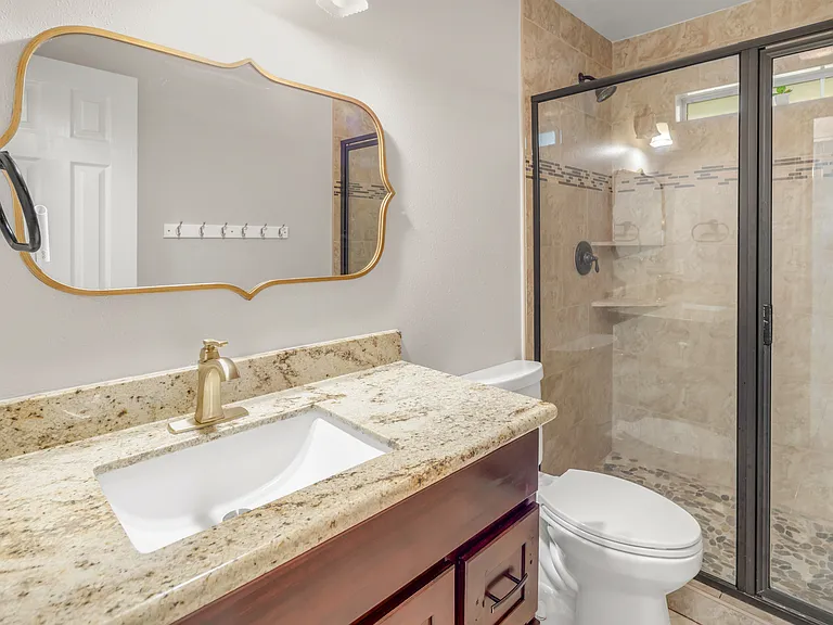 1209 Portsmouth Ct — Photo 17