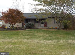 62 Fellowship Dr, Halifax, PA 17032