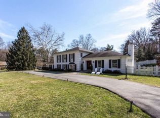 7510 Shadywood Rd, Bethesda, MD 20817