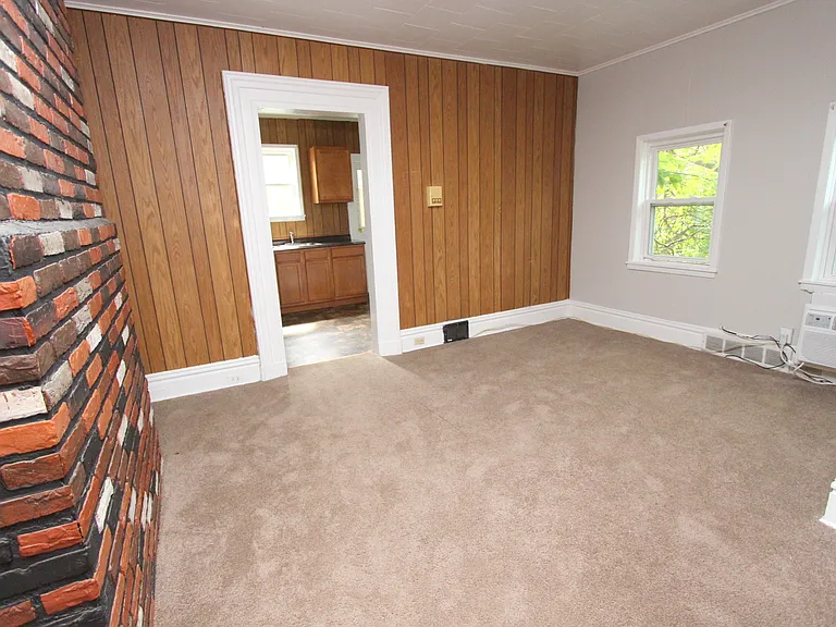 2617 Shady Ave — Photo 1