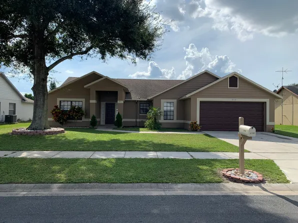 2710 Forest View Ln, Kissimmee, FL 34744