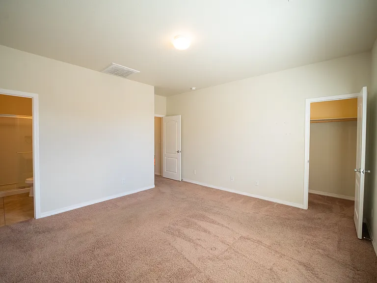1001 El Paseo St NW — Photo 17