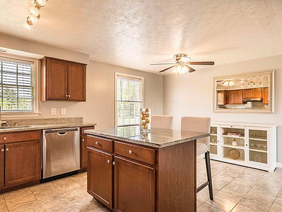 4th image of 7864 Sudeley Ct