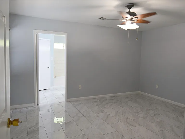 6707 Las Brisas Dr — Photo 15