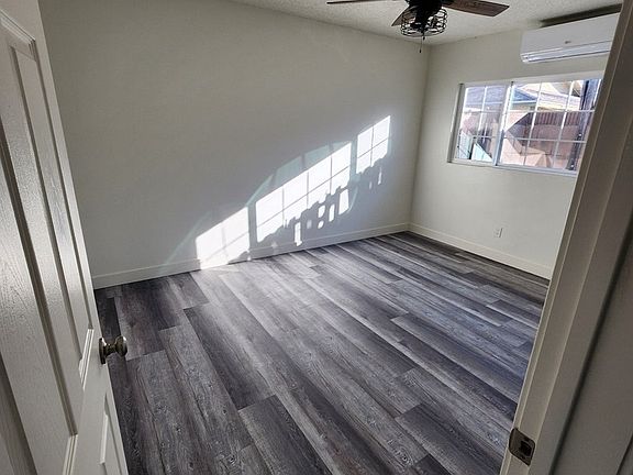 4th image of 16854 Downey Ave #16861