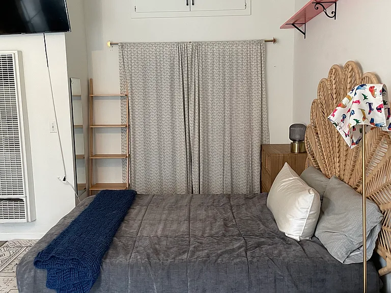 2247 Brant St #7 — Photo 19