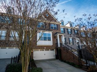 2012 Manchester Way, Roswell, GA 30075