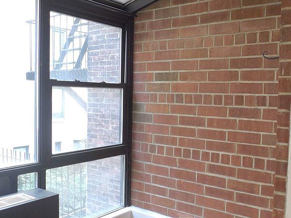 4th image of 128 E 85th St APT 2F
