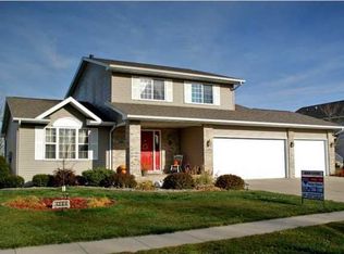 4304 Charm Dr, Waterloo, IA 50701