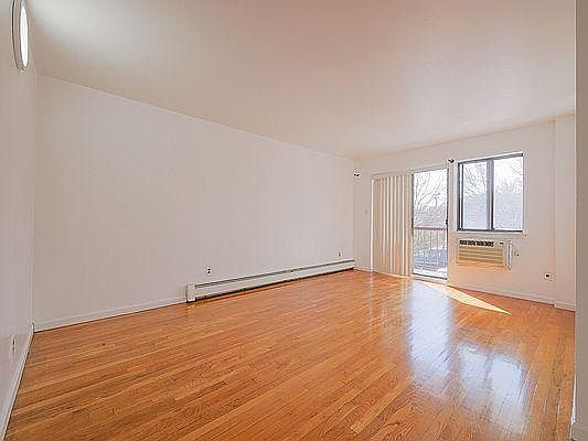 3rd image of 38-39 213th St #2F