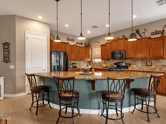 5th image of 4454 E DONATO Drive