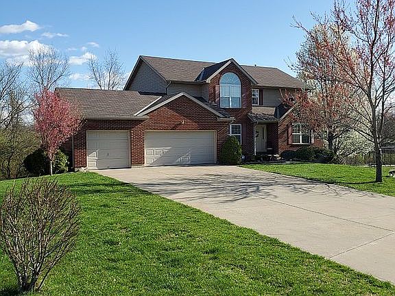 2nd image of 6390 Glen Hollow Dr