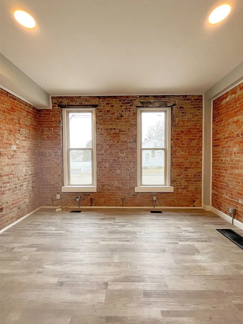 The Carriage House — Photo 4