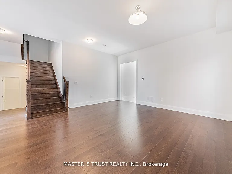15 Backhouse Dr — Photo 9
