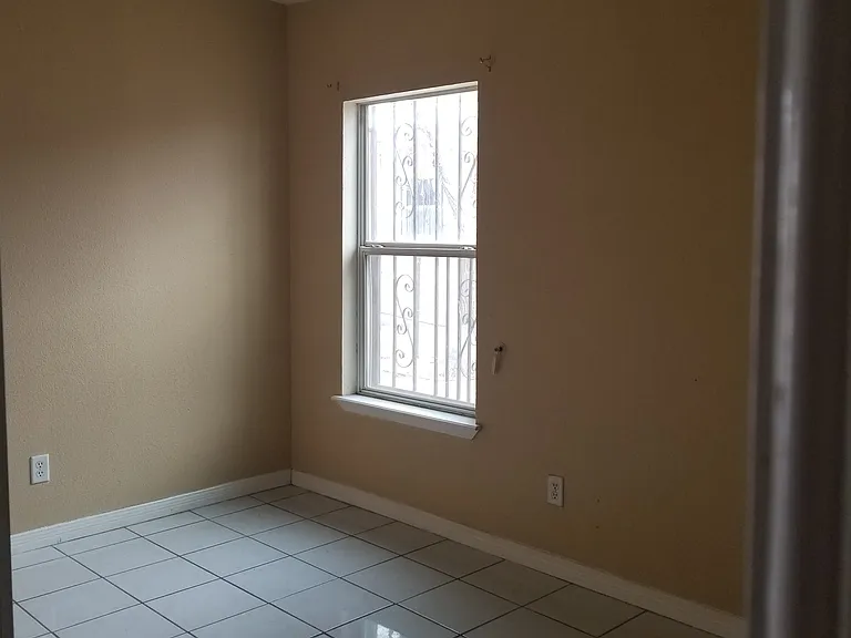 10976 E Burt Rd #B — Photo 14