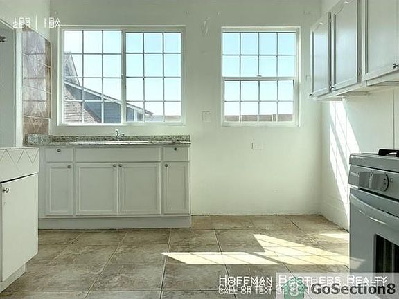4th image of 405 N Soto St APT 205B