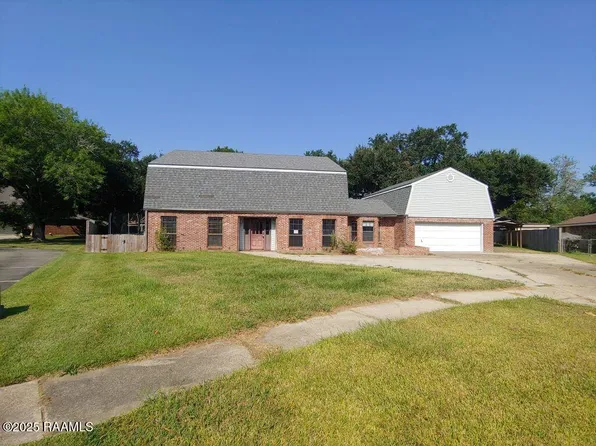 104 Darwin Cir, Lafayette, LA 70508