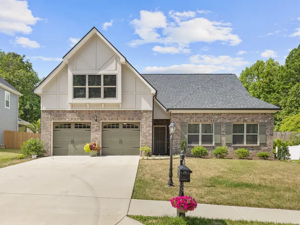 6461 Satjanon Dr, Ooltewah, TN 37363