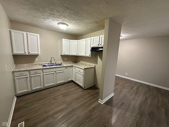 5th image of 3940 N Webster Ave