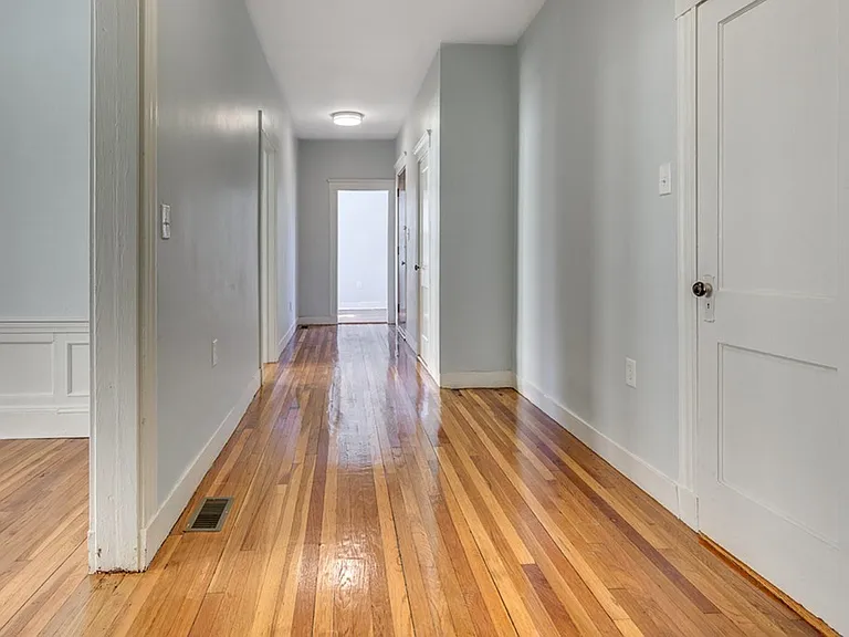 5 Greenheys St #2 — Photo 8