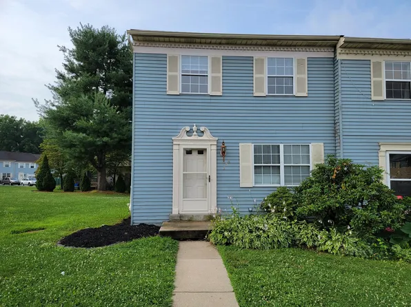396 Dohner Dr, Lancaster, PA 17602