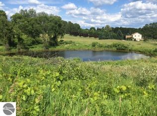 2518 Willsey Rd, Traverse City, MI 49696