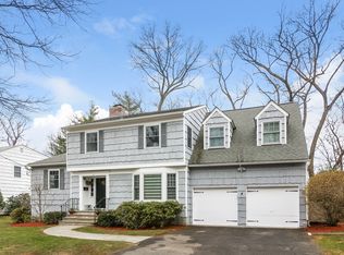 4 Hammond Rd, Rye, NY 10580