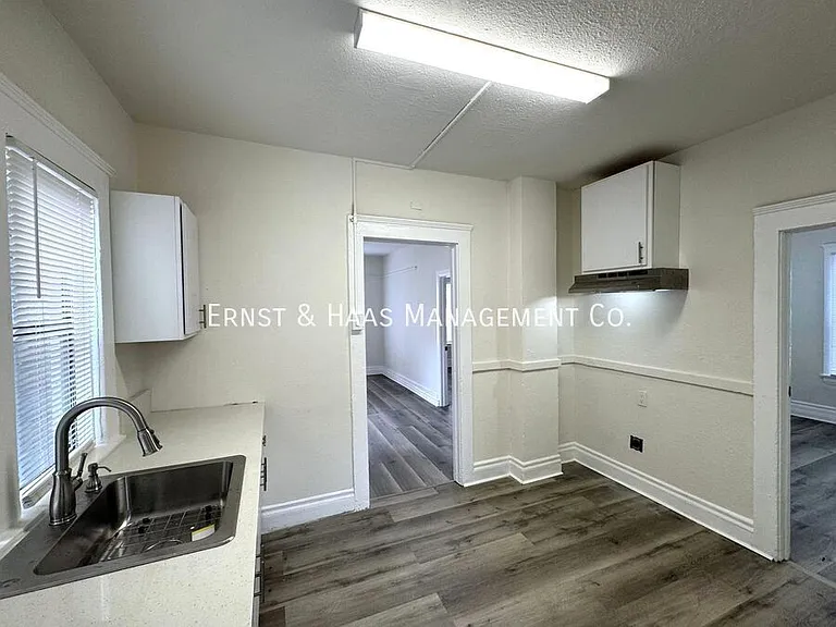 847 Cerritos Ave #9 — Photo 7