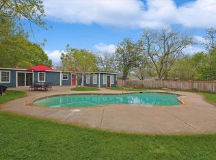 406 Bellevue Dr, Cleburne, TX 76033