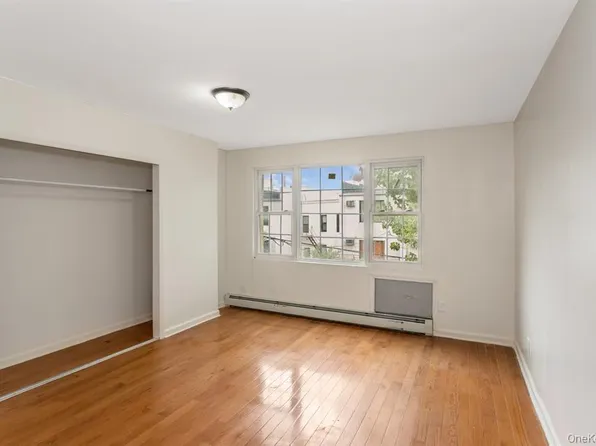 2284 Atlantic Avenue image 14 of 20