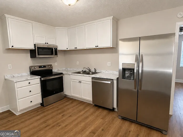 116 Bradley Cir — Photo 4