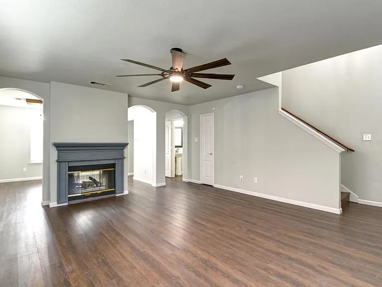 8609 Muir Dr — Photo 4