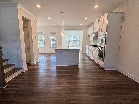 2nd image of 2228 Fern Park Dr
