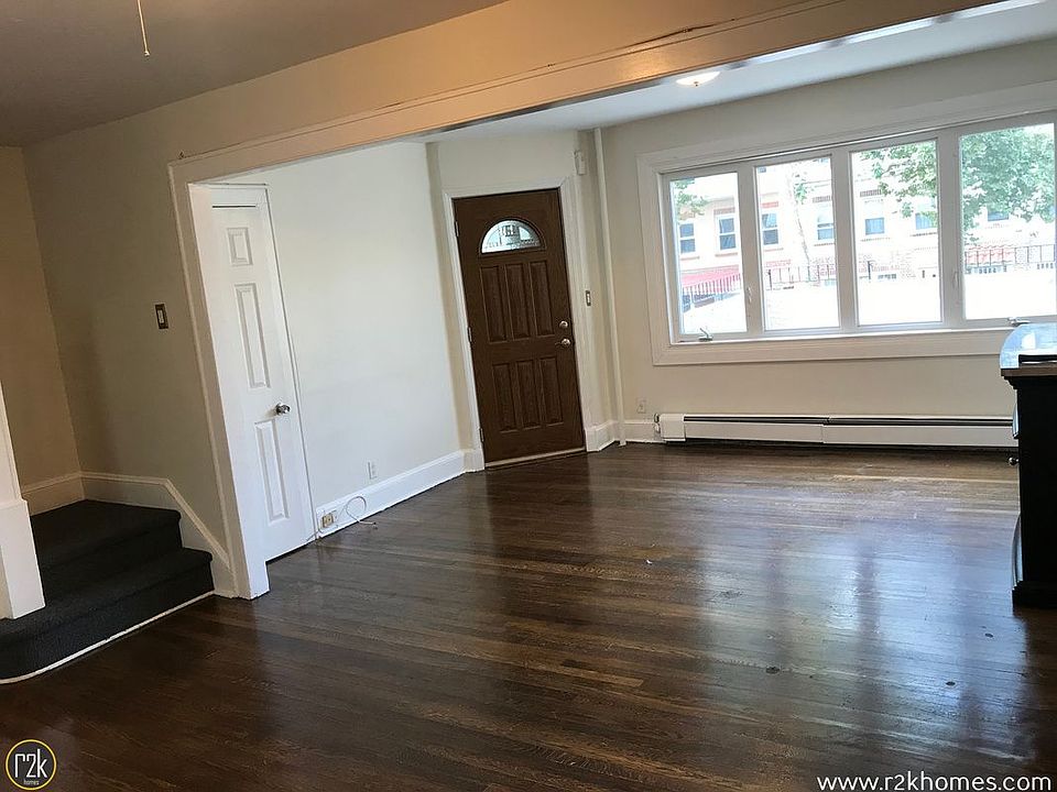1st image of 2113 24th St #1