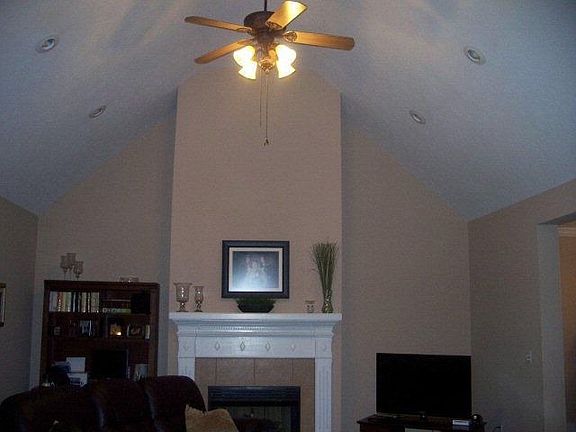 5th image of 5030 Deep Creek Close