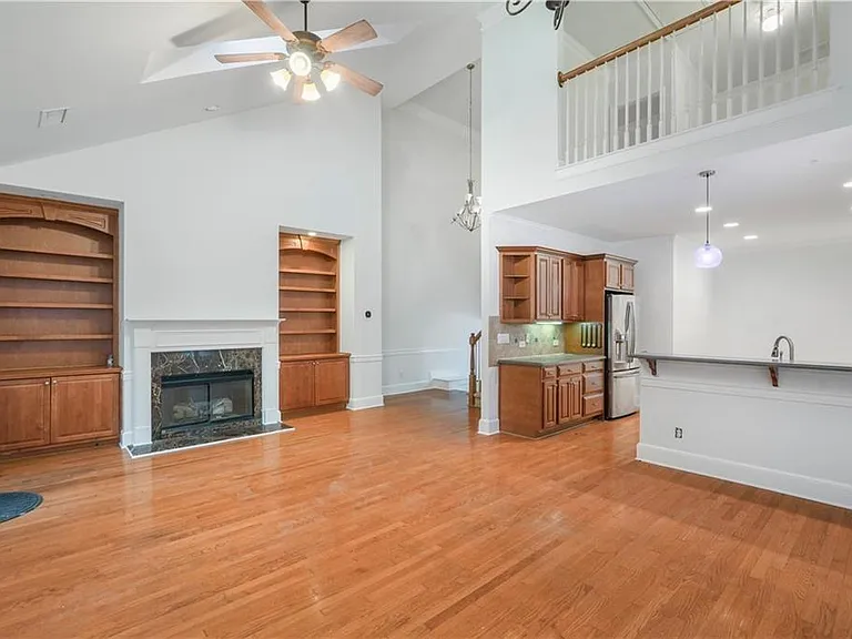 3405 Regent Pl SW — Photo 4