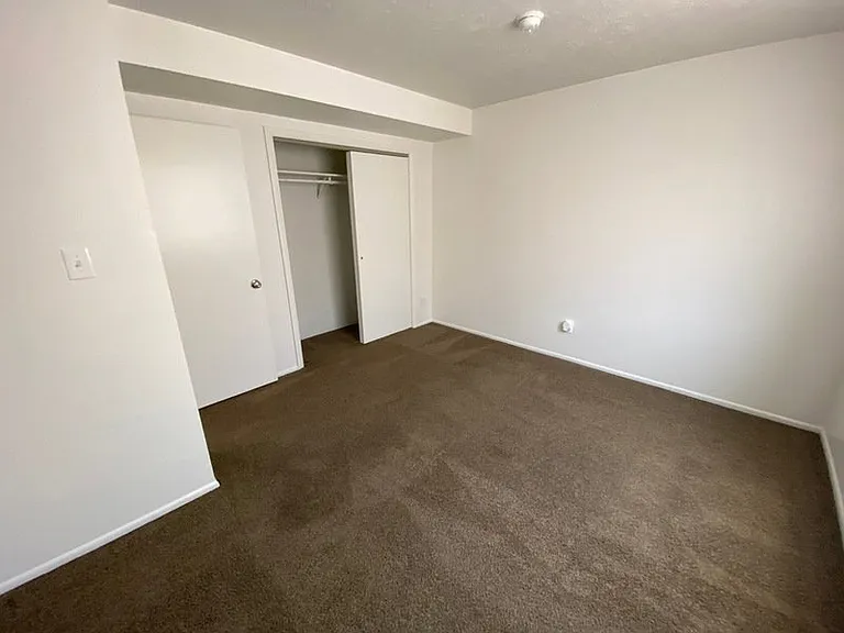 864 E 500th St N #864 — Photo 9