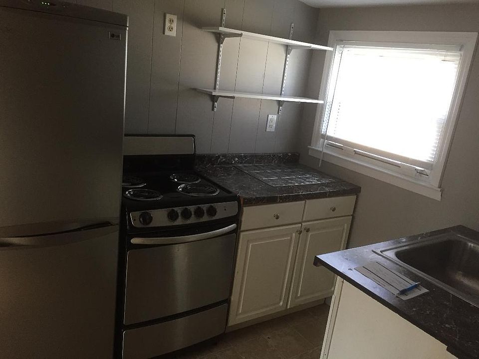 2nd image of 1 Henry Ave