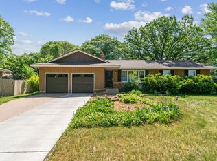 762 113th Cir NE, Blaine, MN 55434