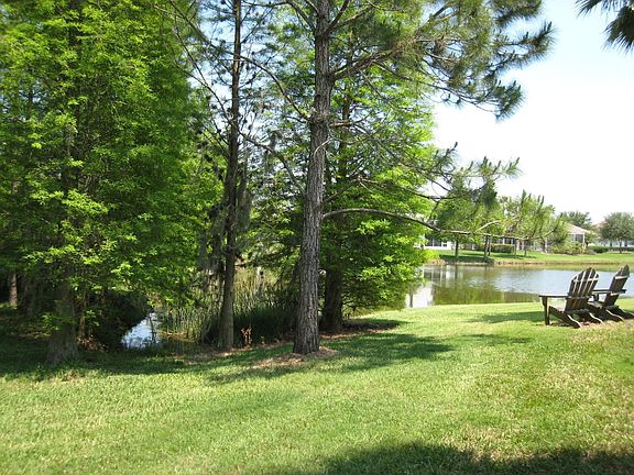 Conservation/Pond view
